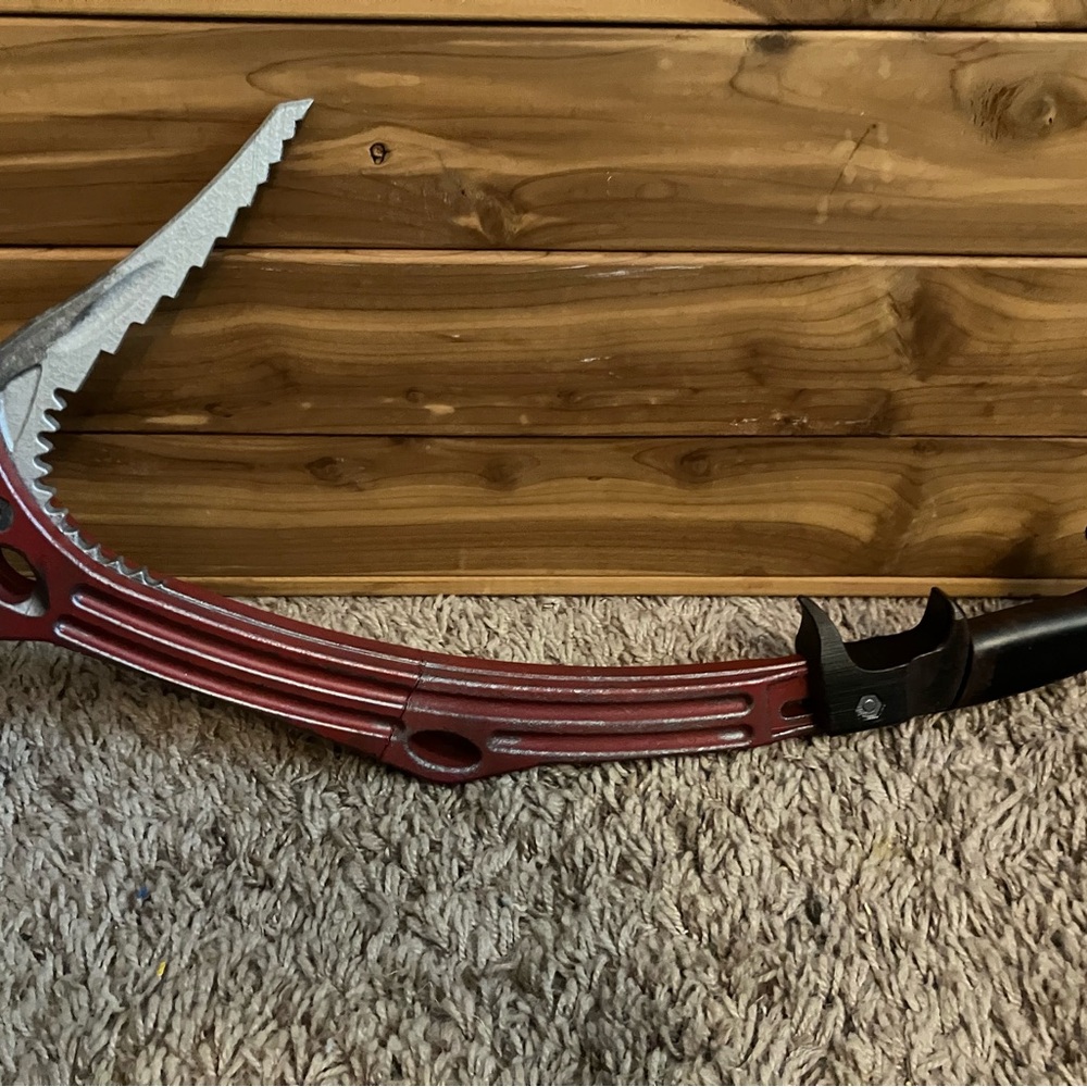 Tomb Raider Ice Climbing Axe